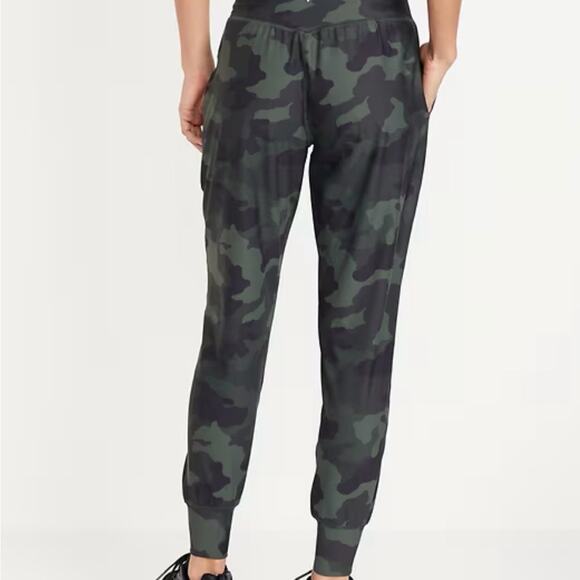 Old Navy High-Waisted PowerSoft Pocket Joggers Size S - Picture 2 of 8